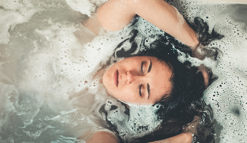 Artykul_srodek_-_855x495_-_kapiel_w_wannie_a_regenracja