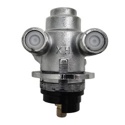 Univerzálny termostat Corsan P046